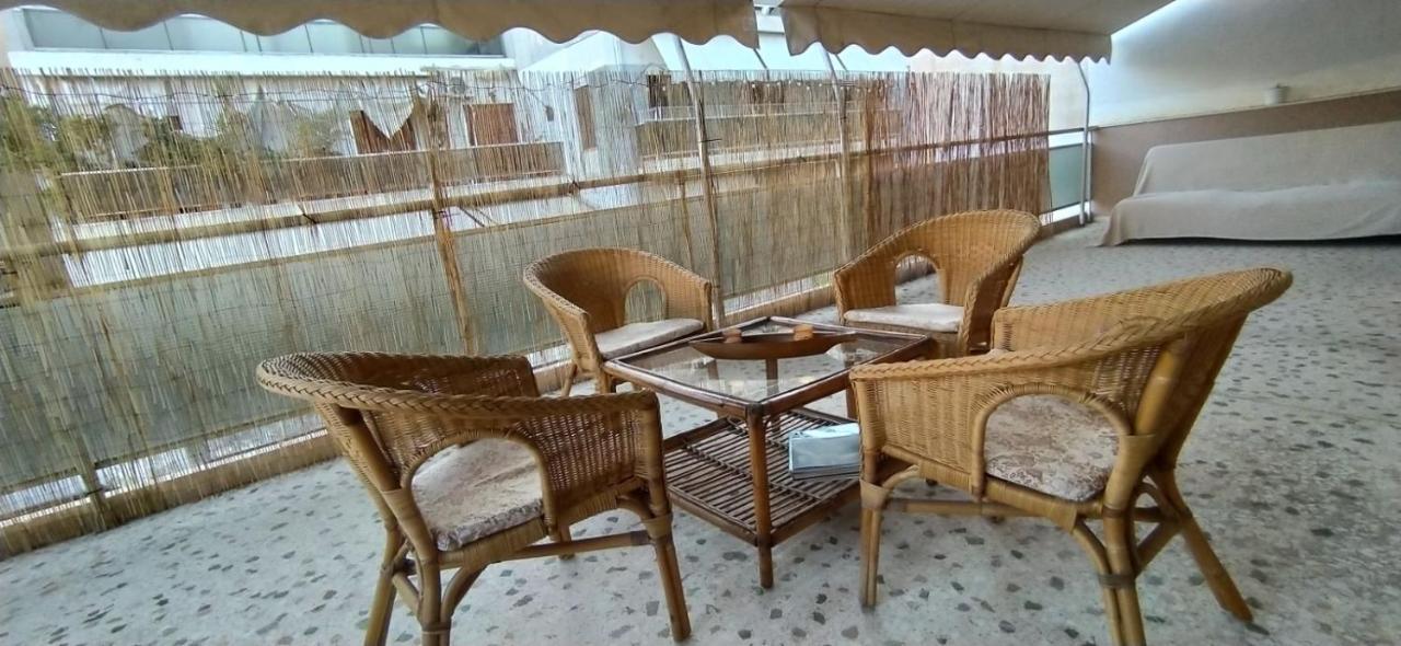 Experience The Sweetest Nest At Marina Zea Piräus Exterior foto